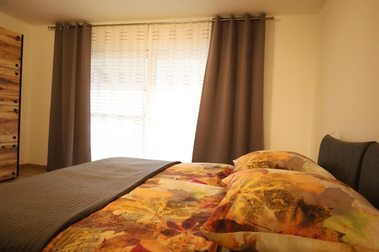 Hohenfels  Ferienwohnung Hippenhof מראה חיצוני תמונה