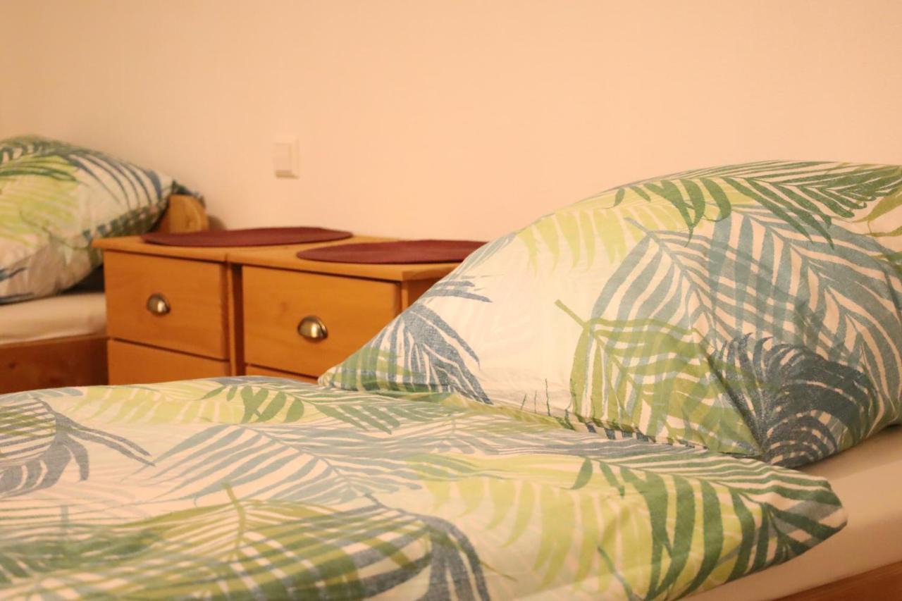 Hohenfels  Ferienwohnung Hippenhof מראה חיצוני תמונה